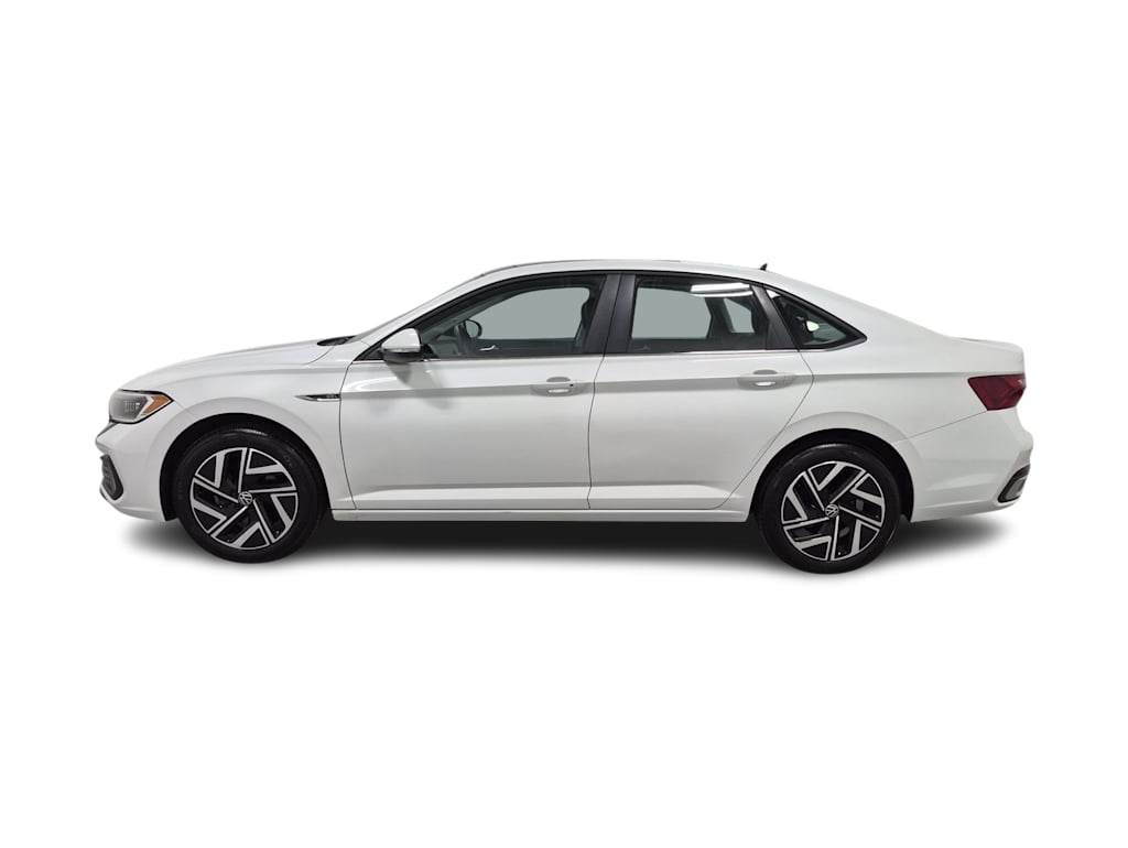 Thumbnail: 2024 Volkswagen Jetta - 3
