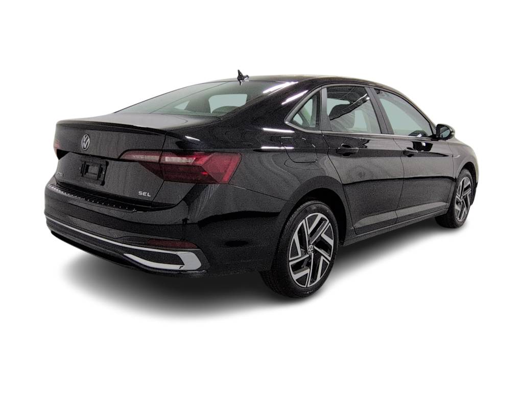 Thumbnail: 2023 Volkswagen Jetta - 23