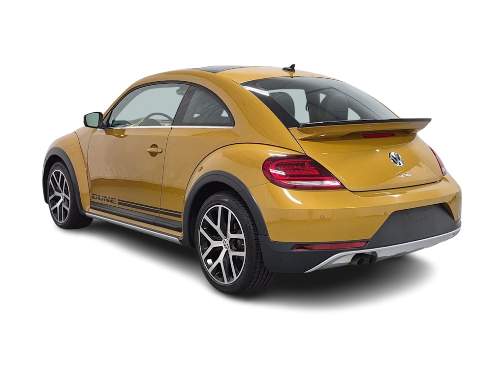 Thumbnail: 2017 Volkswagen Beetle - 4