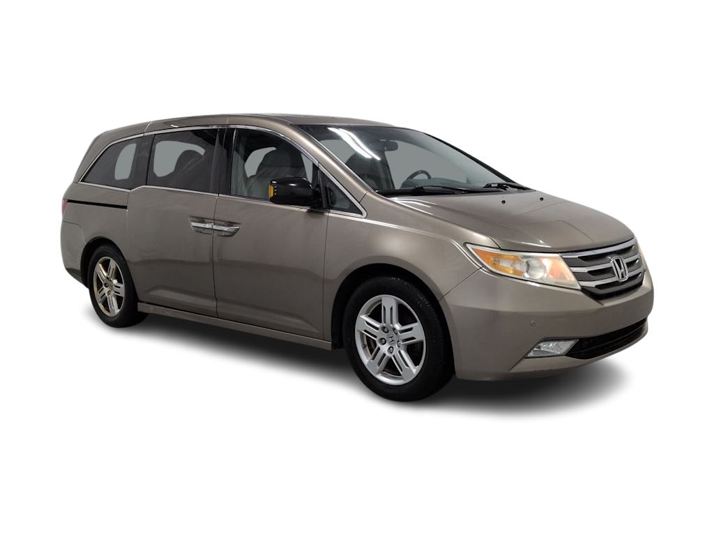 Thumbnail: 2013 Honda Odyssey - 20