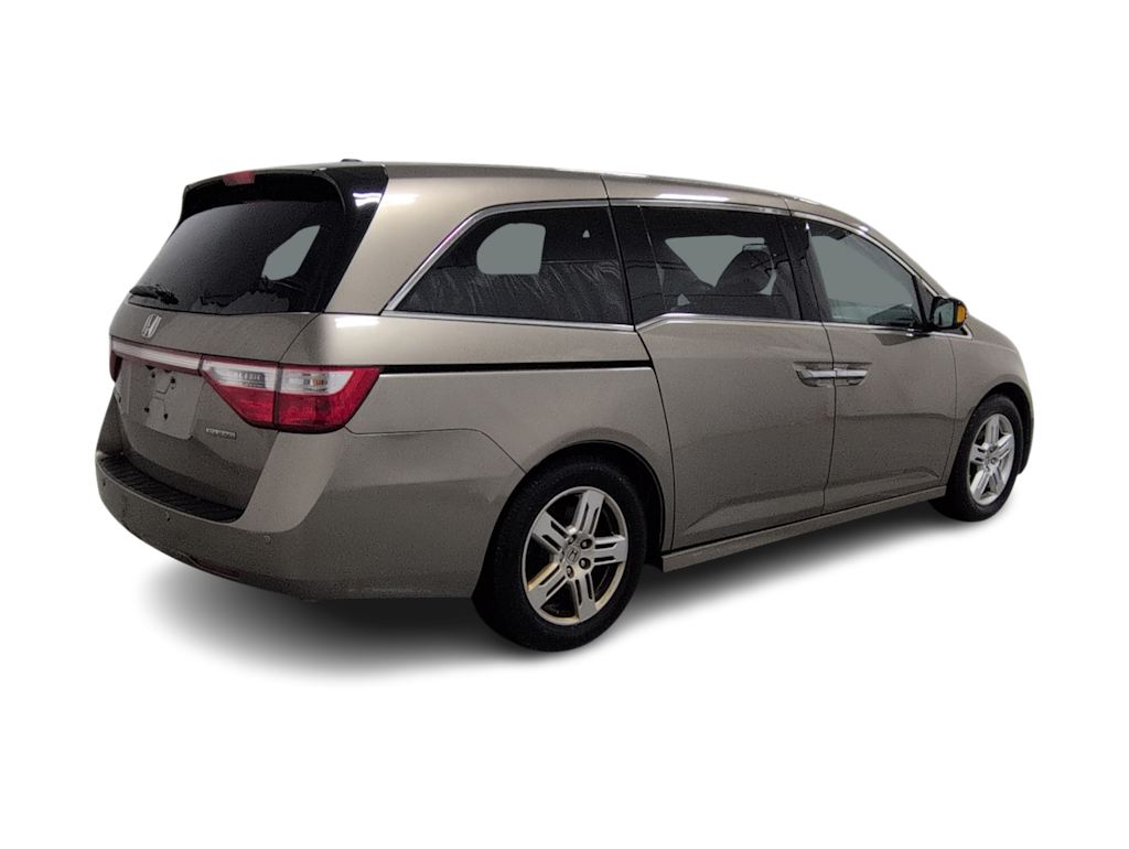 Thumbnail: 2013 Honda Odyssey - 22