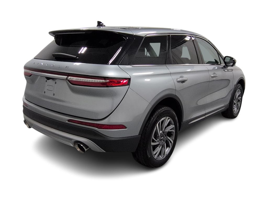 Thumbnail: 2023 Lincoln Corsair - 20