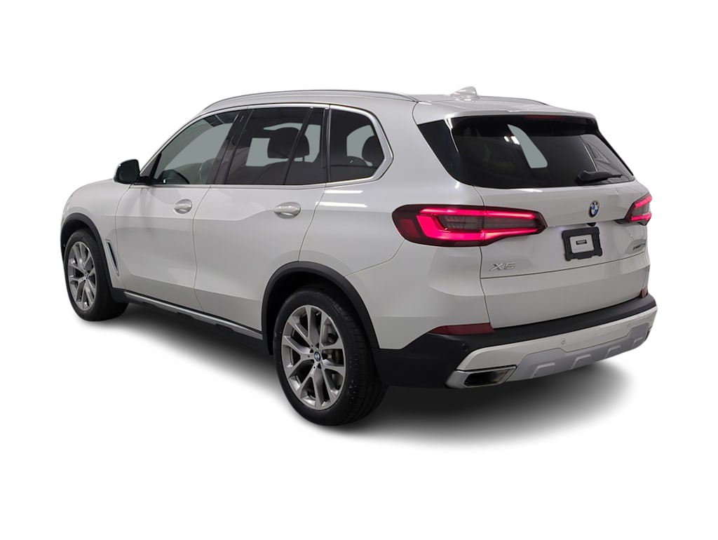 Thumbnail: 2021 BMW X5 - 4