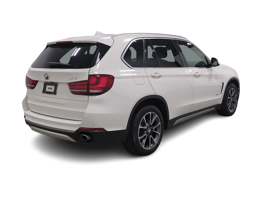 Thumbnail: 2017 BMW X5 - 22
