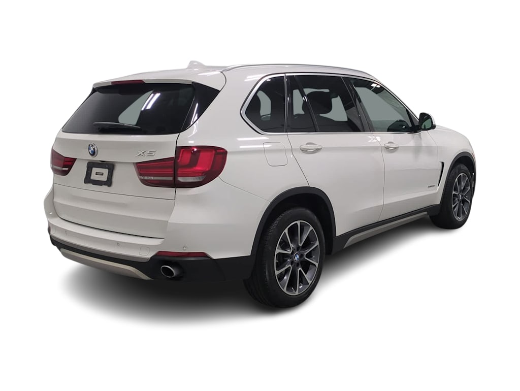 Thumbnail: 2017 BMW X5 - 22