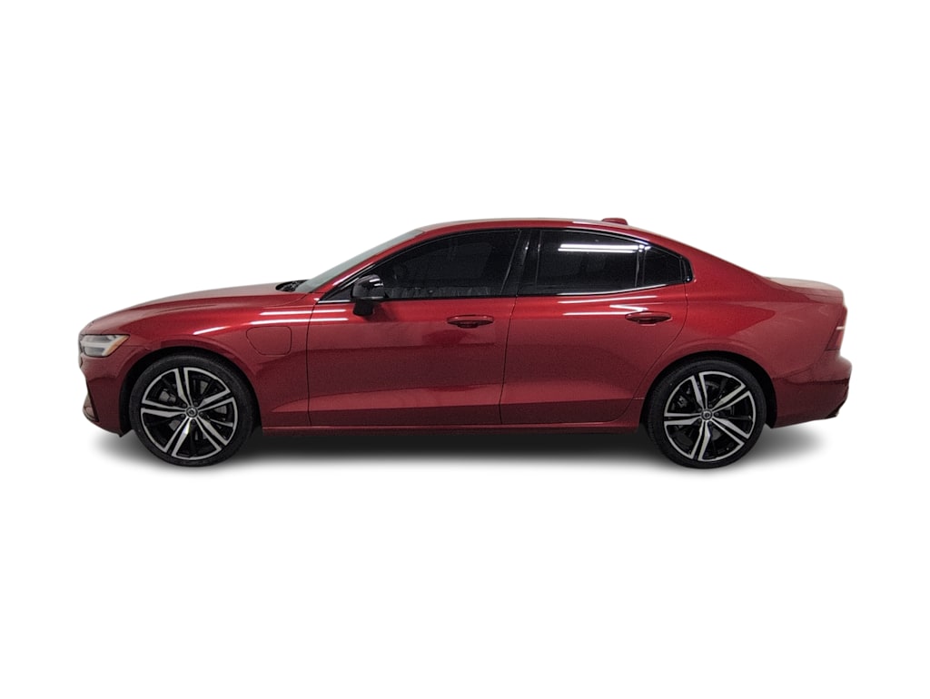 Thumbnail: 2022 Volvo S60 - 3