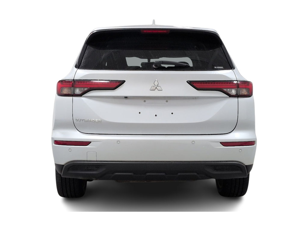 Thumbnail: 2022 Mitsubishi Outlander - 5