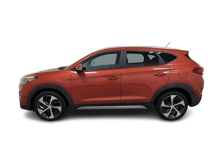 Thumbnail: 2017 Hyundai Tucson - 3