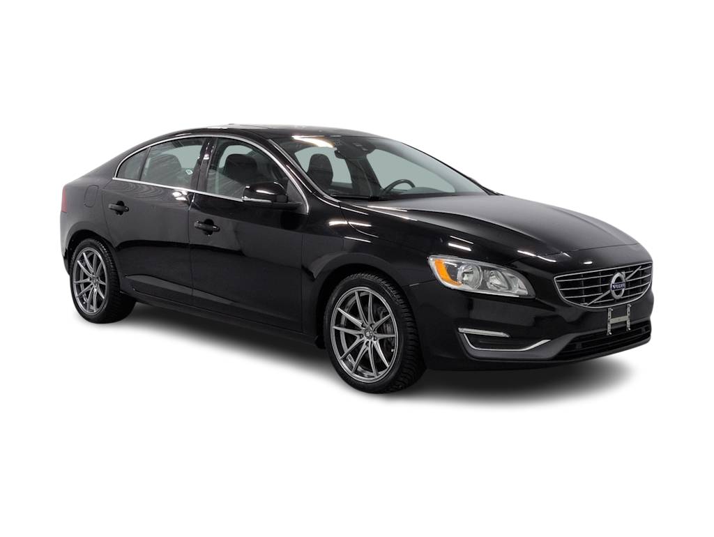 Thumbnail: 2016 Volvo S60 - 21