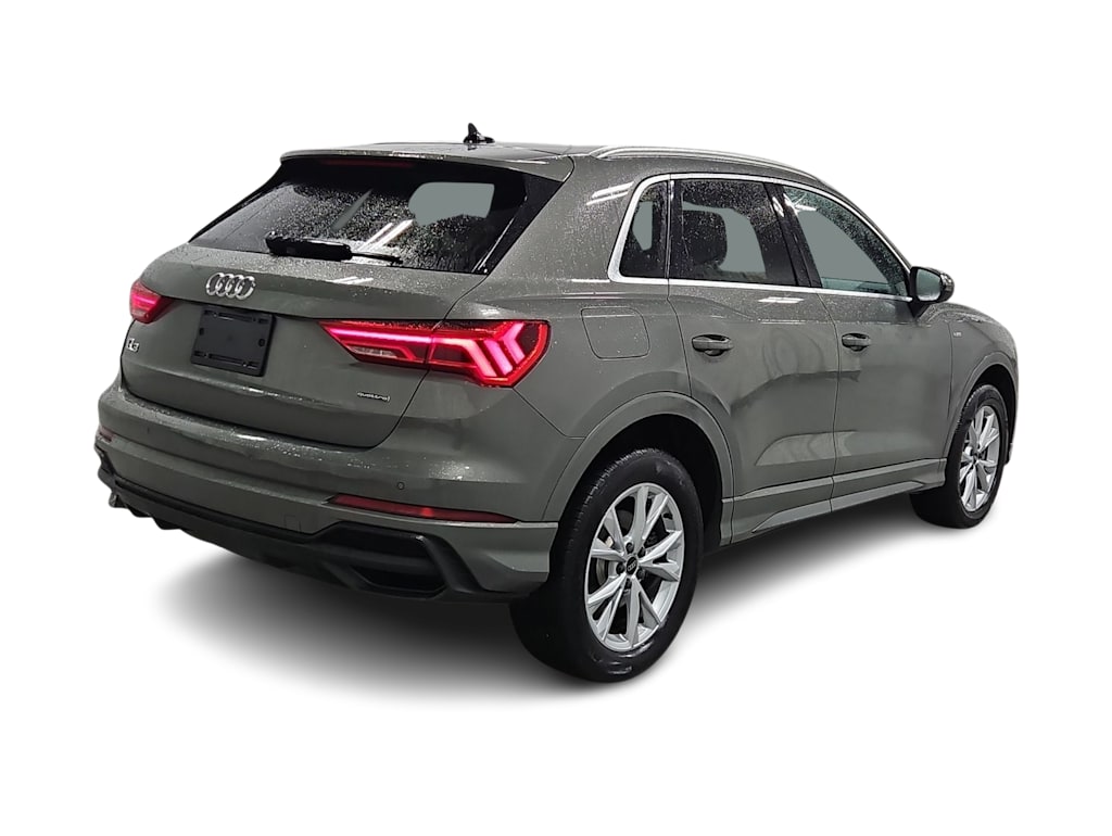 Thumbnail: 2024 Audi Q3 - 22