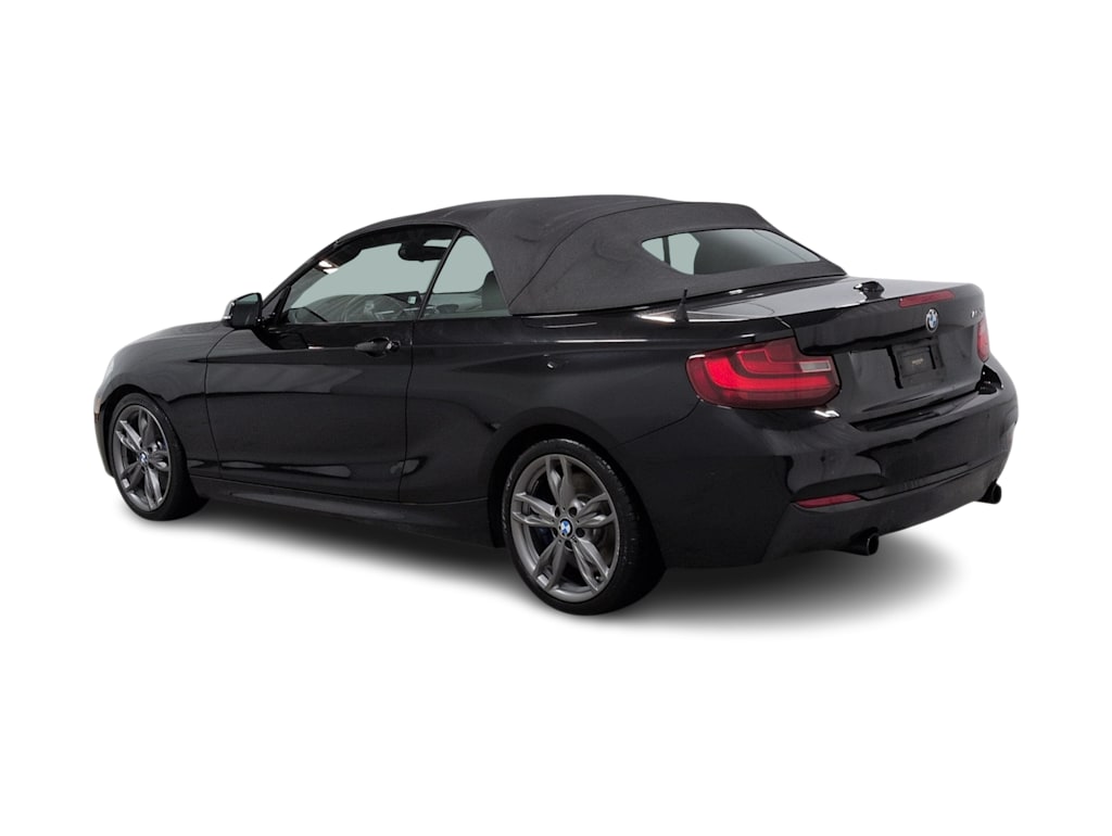 Thumbnail: 2017 BMW 2 Series - 4