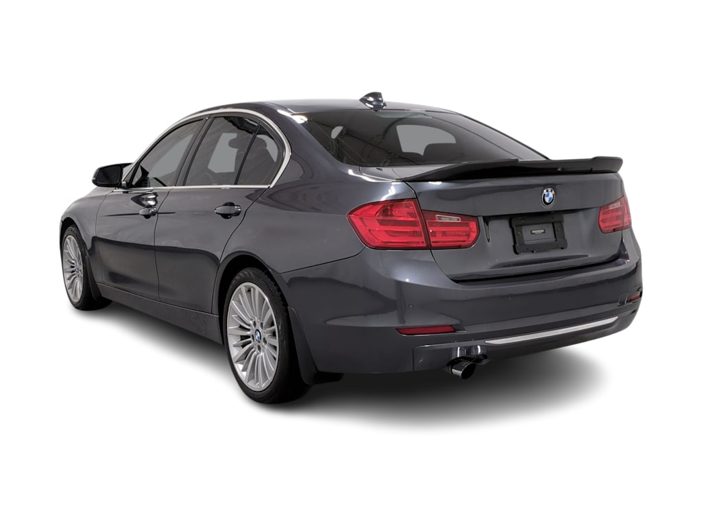 Thumbnail: 2013 BMW 3 Series - 4