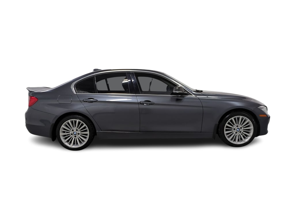 Thumbnail: 2013 BMW 3 Series - 24