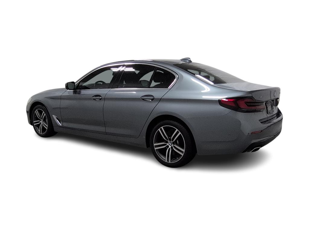 Thumbnail: 2021 BMW 5 Series - 4