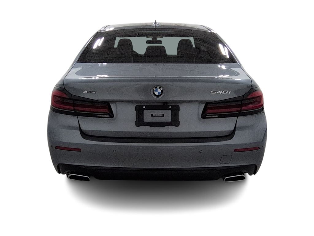 Thumbnail: 2021 BMW 5 Series - 22