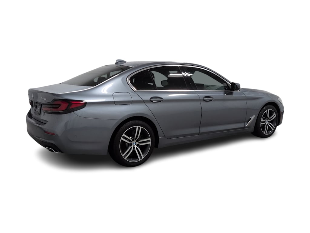 Thumbnail: 2021 BMW 5 Series - 23
