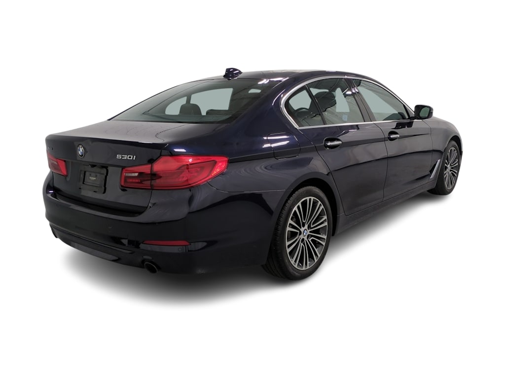 Thumbnail: 2018 BMW 5 Series - 23
