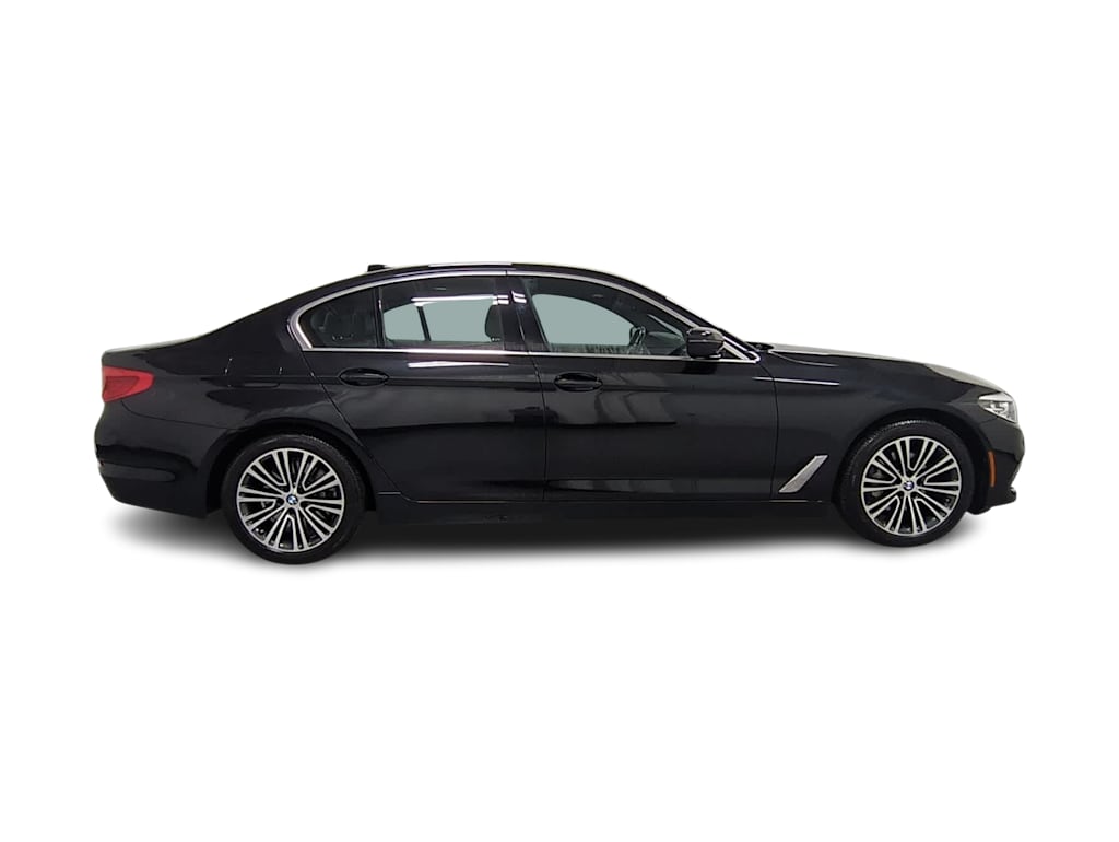 Thumbnail: 2019 BMW 5 Series - 23