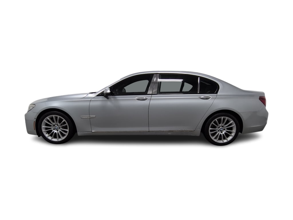 Thumbnail: 2014 BMW 7 Series - 3