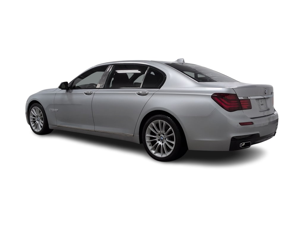 Thumbnail: 2014 BMW 7 Series - 4