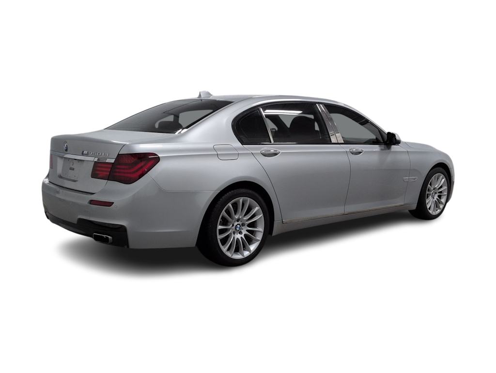 Thumbnail: 2014 BMW 7 Series - 24