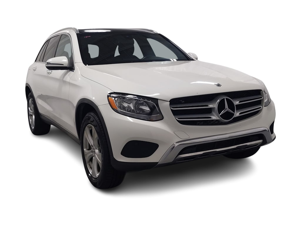 Thumbnail: 2017 Mercedes-Benz GLC - 21