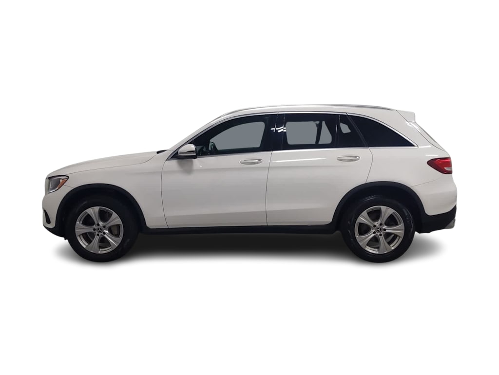Thumbnail: 2017 Mercedes-Benz GLC - 3