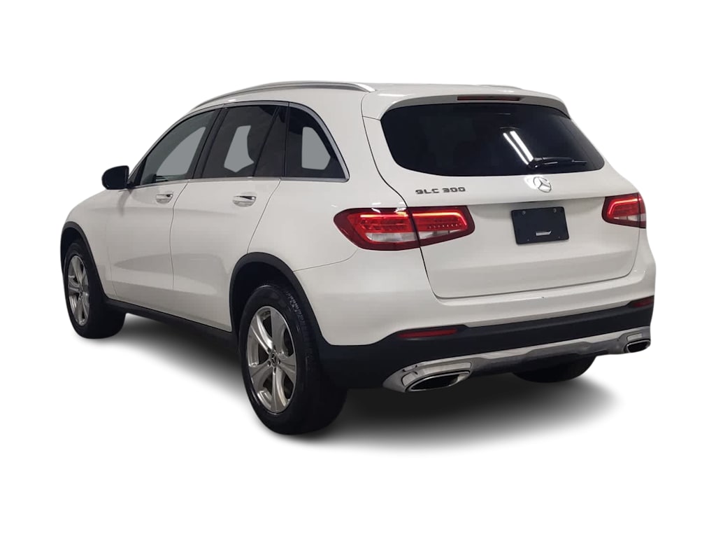 Thumbnail: 2017 Mercedes-Benz GLC - 4