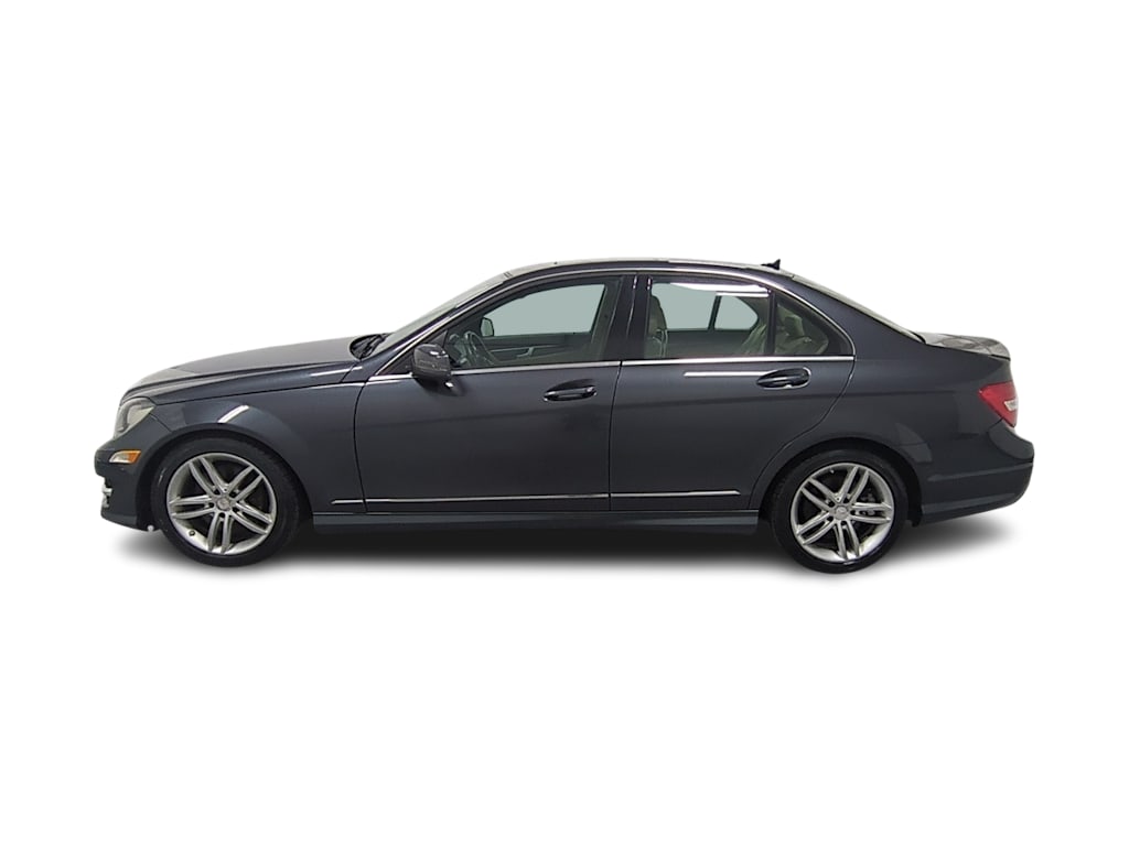 Thumbnail: 2014 Mercedes-Benz C-Class - 3