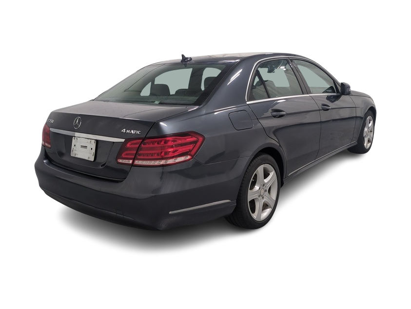 Thumbnail: 2014 Mercedes-Benz E-Class - 23