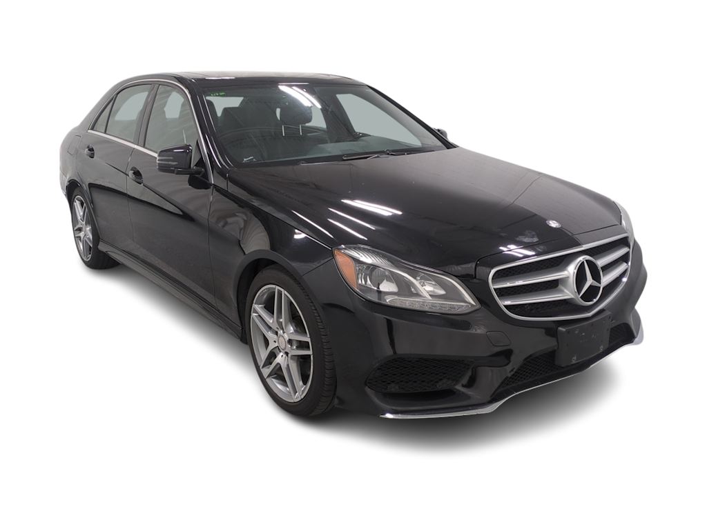 Thumbnail: 2014 Mercedes-Benz E-Class - 20