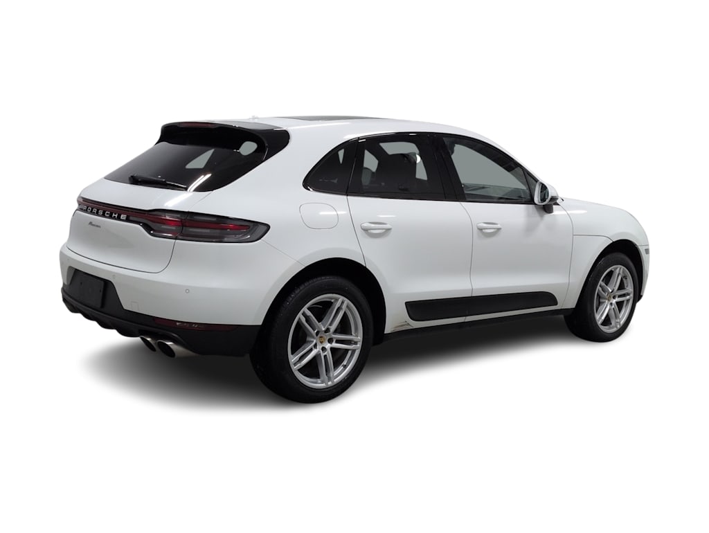 Thumbnail: 2020 Porsche Macan - 23