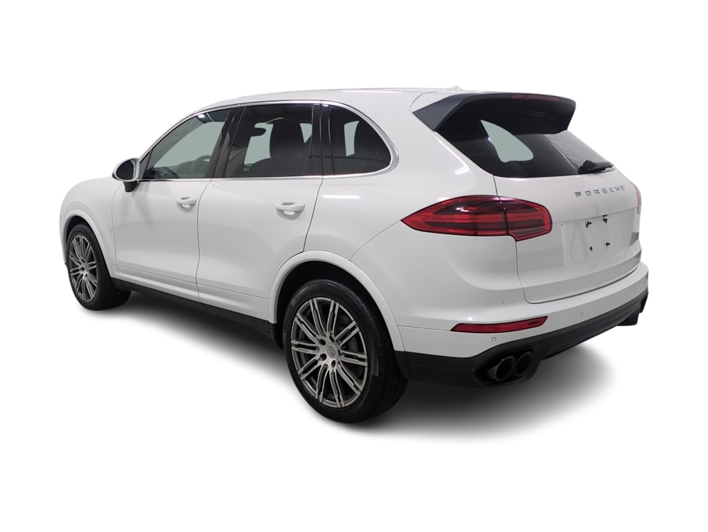 Thumbnail: 2015 Porsche Cayenne - 4