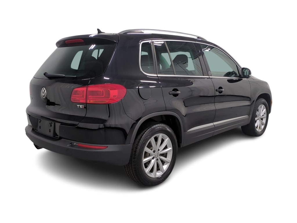 Thumbnail: 2017 Volkswagen Tiguan - 23