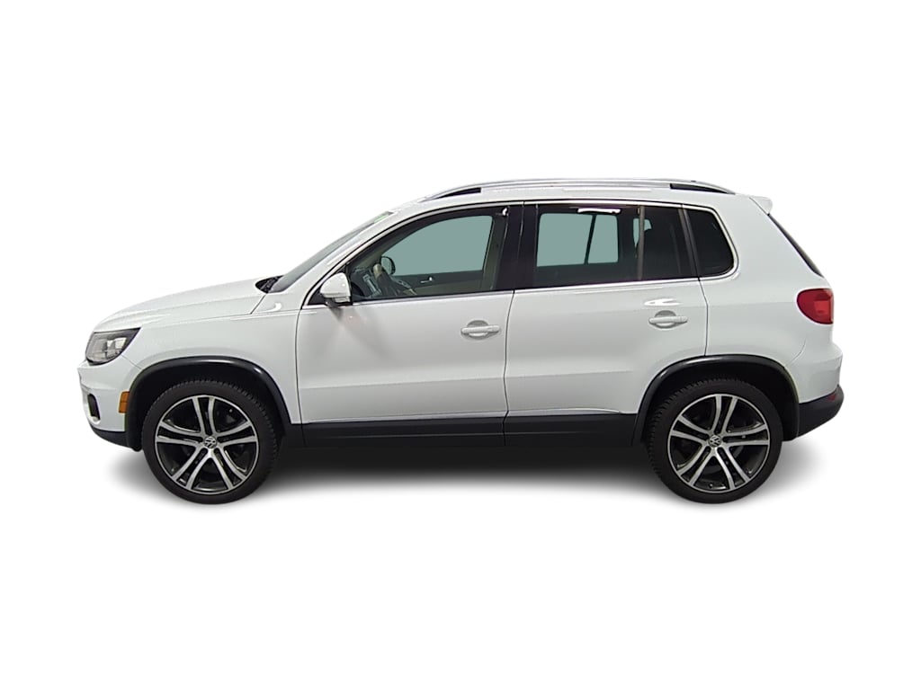 Thumbnail: 2017 Volkswagen Tiguan - 3