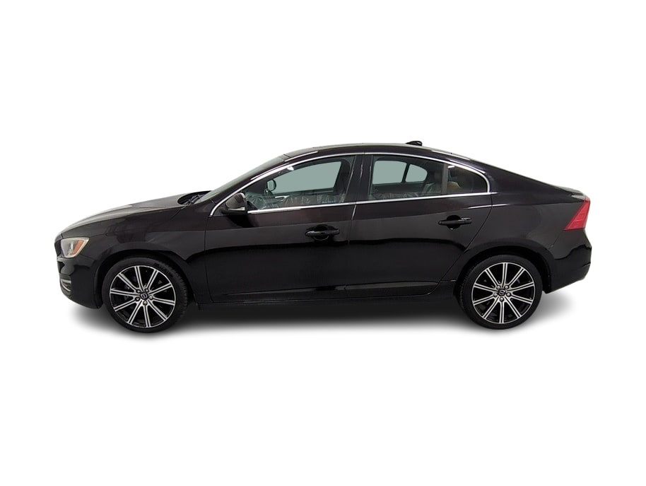 Thumbnail: 2015 Volvo S60 - 3