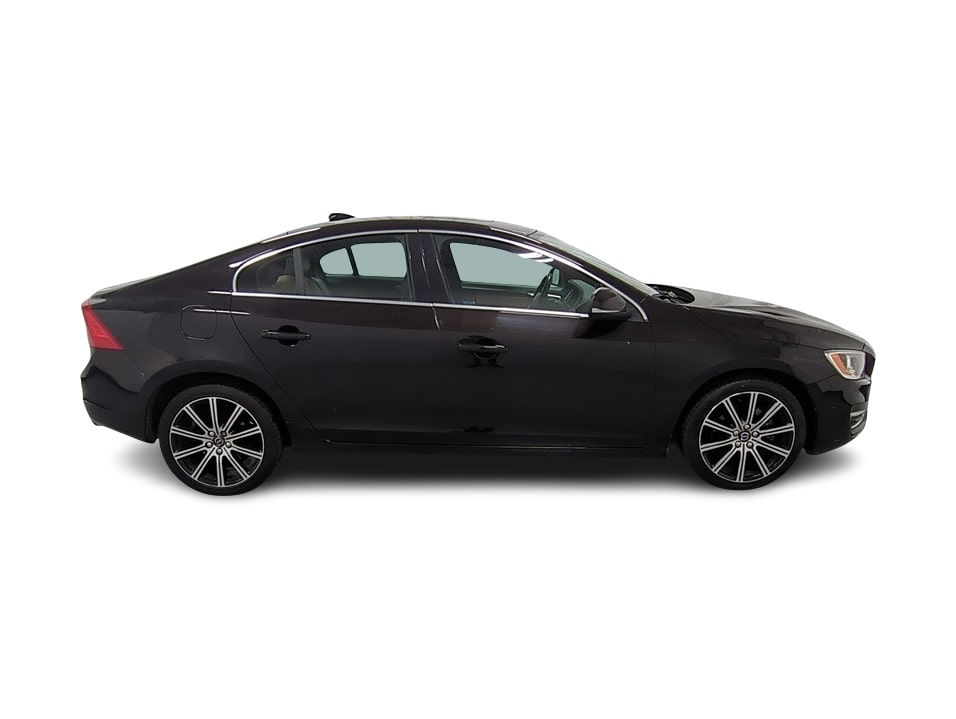 Thumbnail: 2015 Volvo S60 - 24