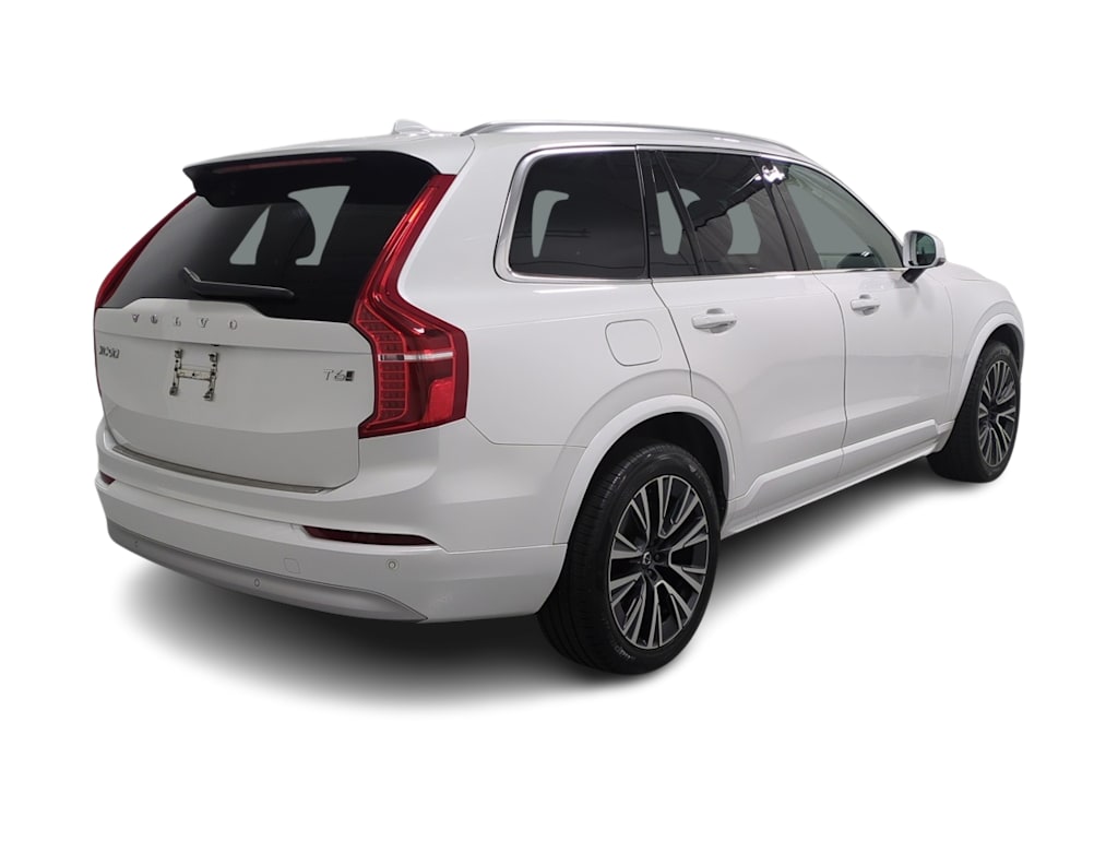 Thumbnail: 2022 Volvo XC90 - 23