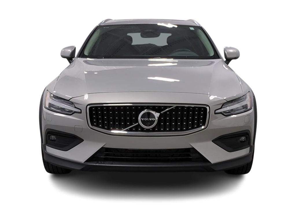 Thumbnail: 2025 Volvo V60 - 6
