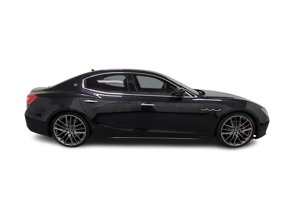 Thumbnail: 2014 Maserati Ghibli - 23