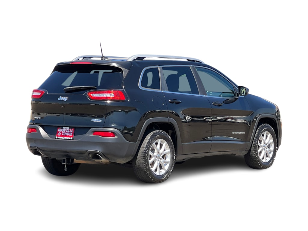 Thumbnail: 2017 Jeep Cherokee - 19
