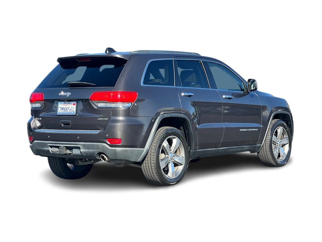 Thumbnail: 2015 Jeep Grand Cherokee - 16