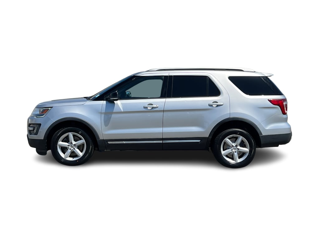 Thumbnail: 2016 Ford Explorer - 3