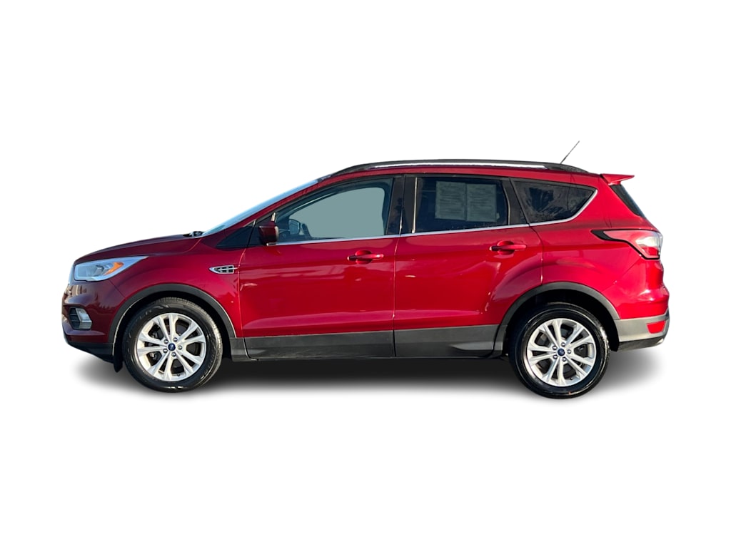 Thumbnail: 2017 Ford Escape - 3