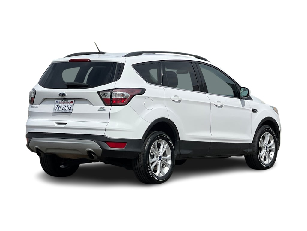 Thumbnail: 2017 Ford Escape - 17