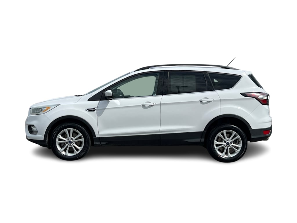 Thumbnail: 2017 Ford Escape - 3