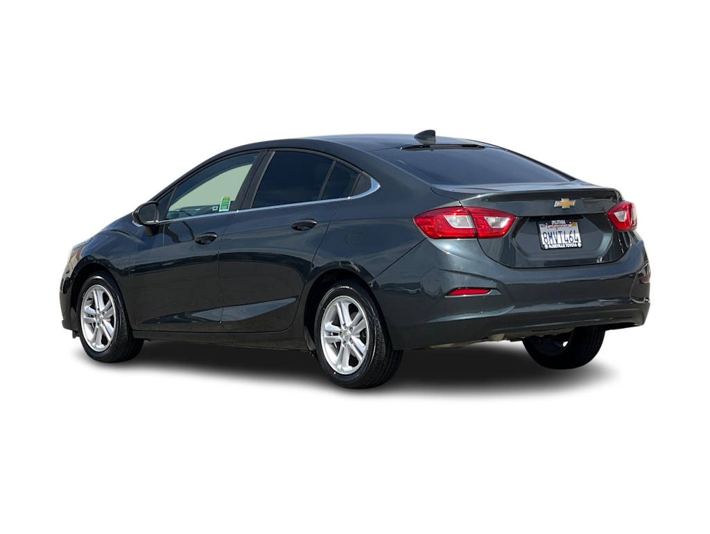 Thumbnail: 2018 Chevrolet Cruze - 4