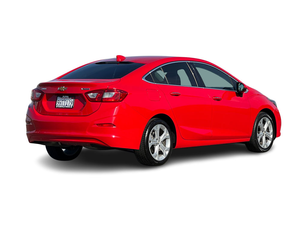 Thumbnail: 2018 Chevrolet Cruze - 17