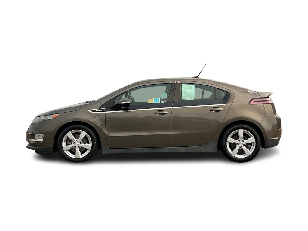 Thumbnail: 2014 Chevrolet Volt - 3