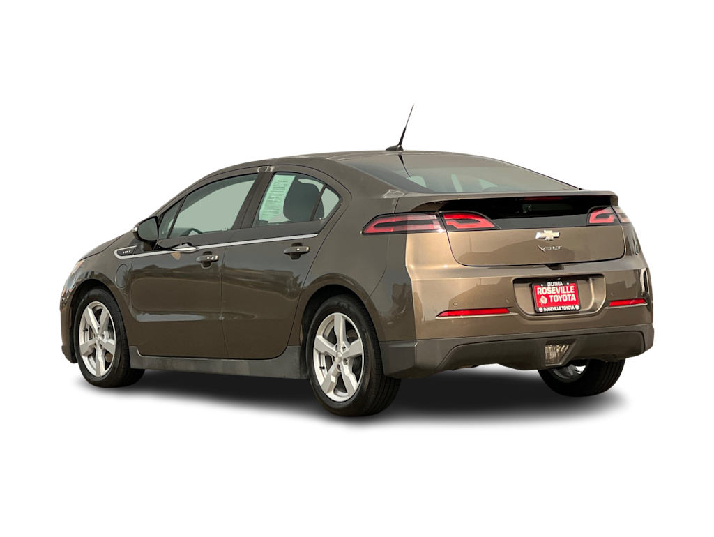 Thumbnail: 2014 Chevrolet Volt - 4